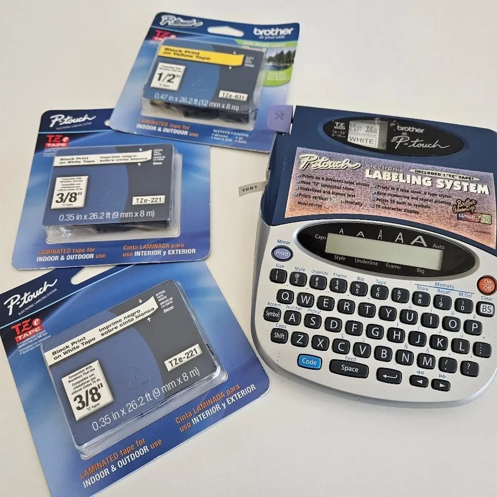 Brother | P-Touch PT-1750 Electronic Label Maker With Extra Labels & Batteries - Picture 2 of 11